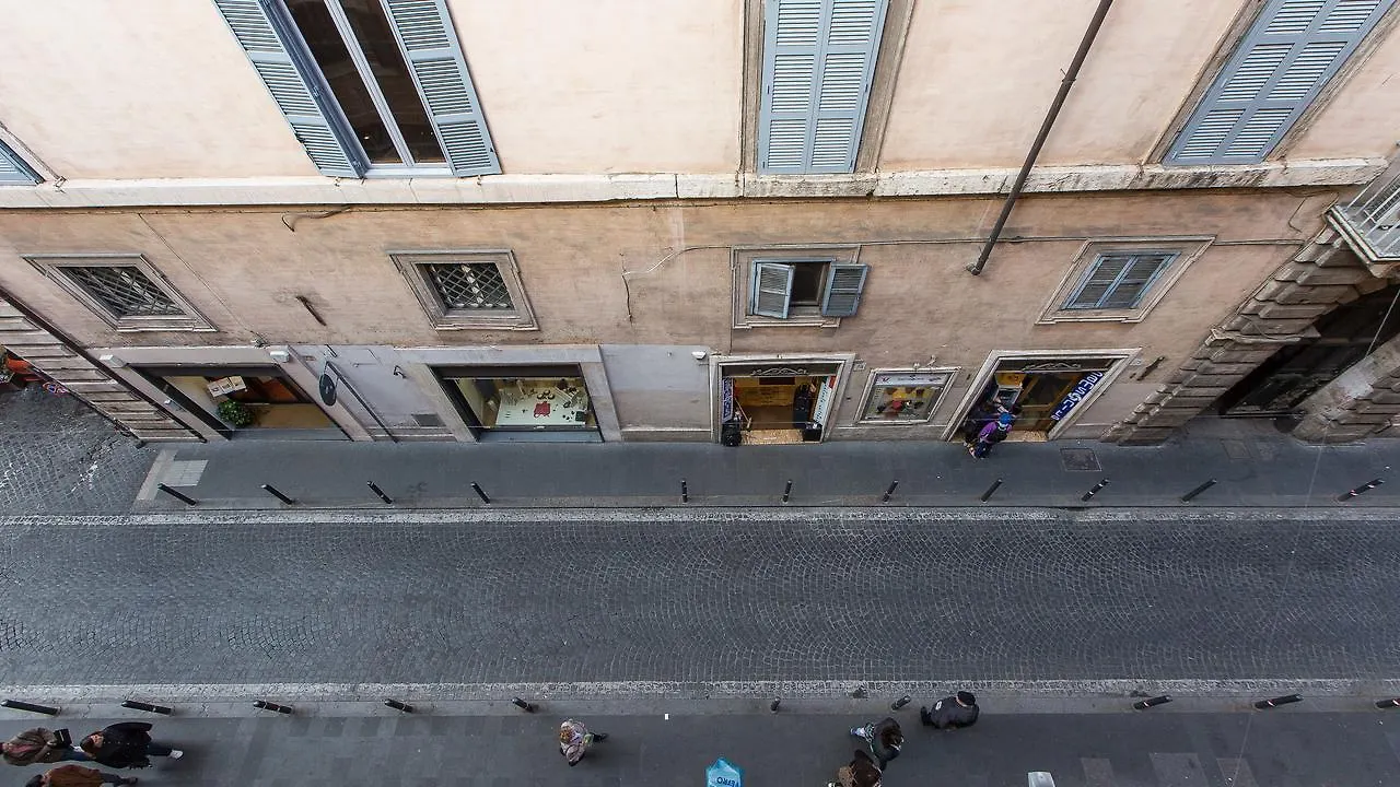 Rental In Rome Argentina Studio Italie