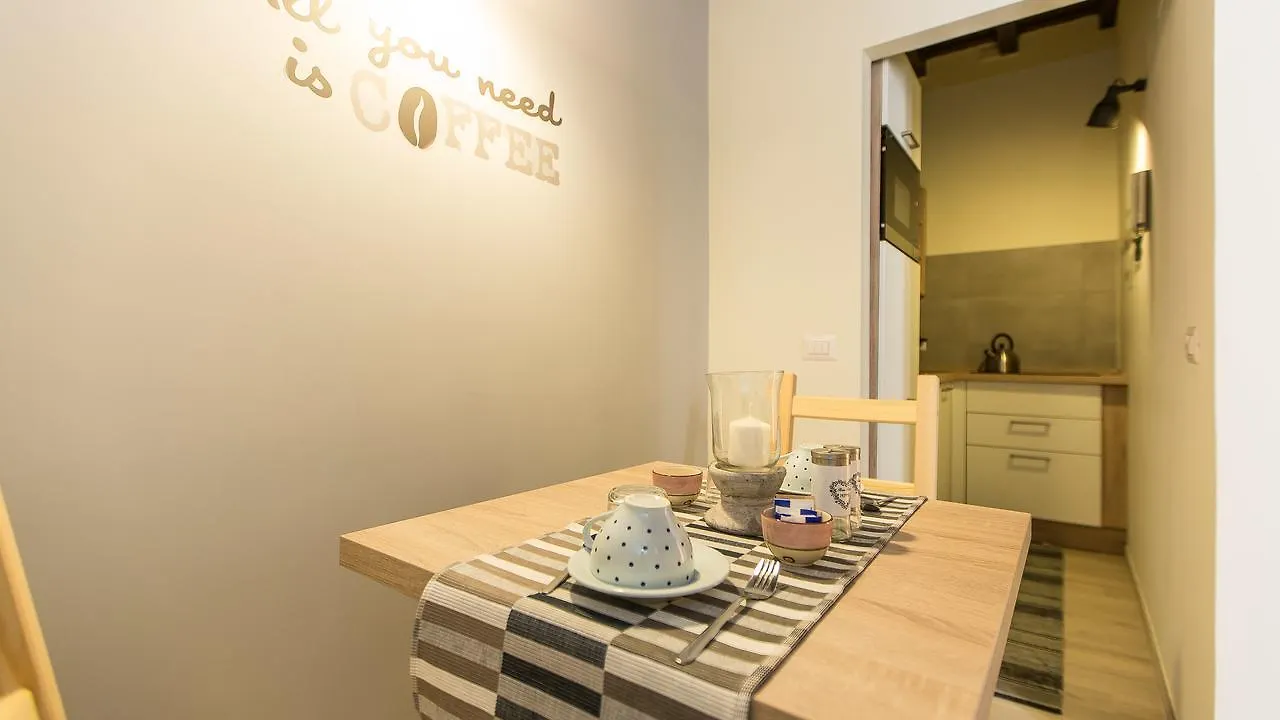 Rental In Rome Argentina Studio 0*,